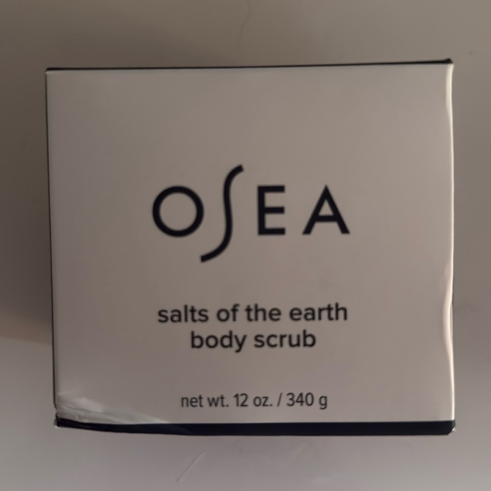 OSEA Salts of the Earth Body Scrub - White